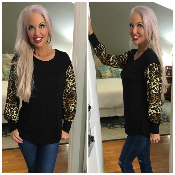 ❤️LAST 1! Animal Print Contrast  Tunic! - Picture 2 of 6